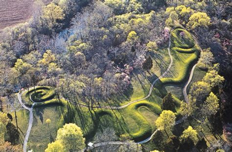 The Great Serpent Mound Construction: A Testament to Ancient American Astronomy and Ritual Practices